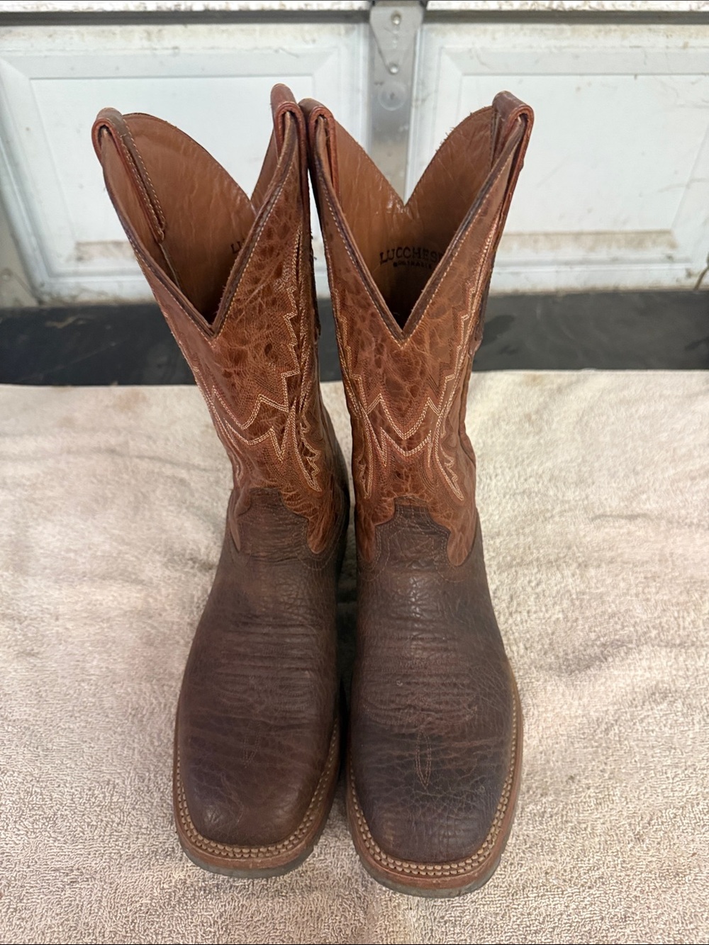 Men's Brown Western Cowboy Boots - Lucchese